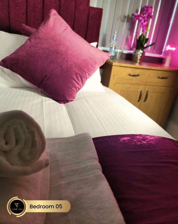 Nr Birmingham City Centre, 5 Bed, Luxe Inn Exterior photo