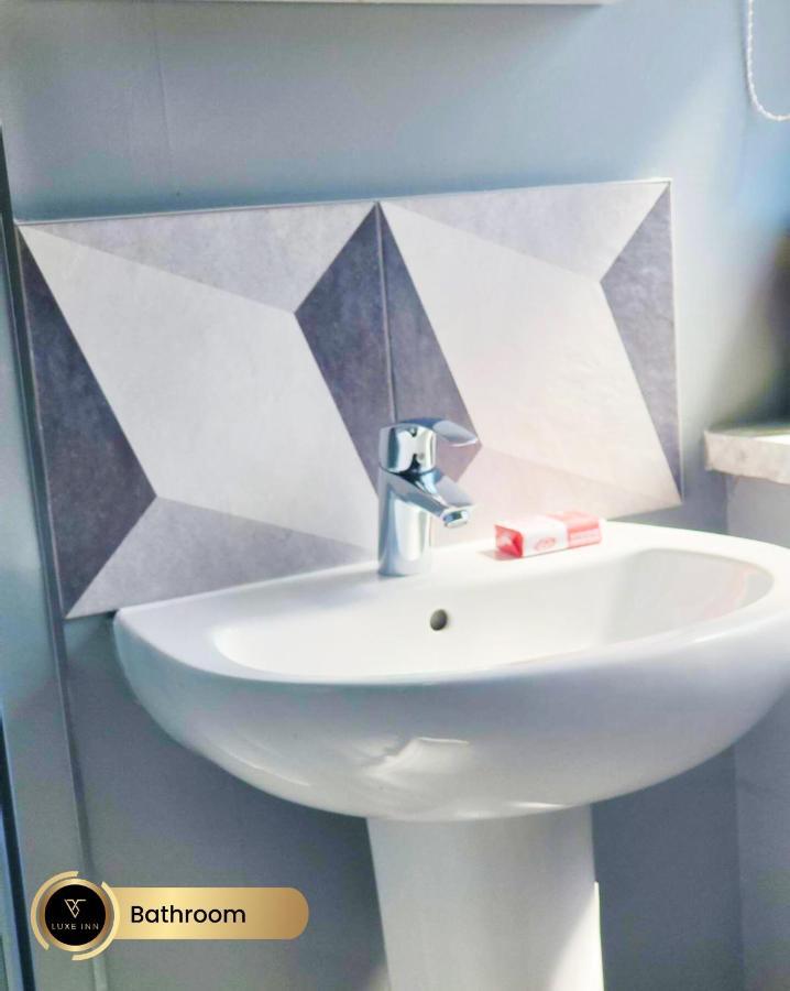 Nr Birmingham City Centre, 5 Bed, Luxe Inn Exterior photo